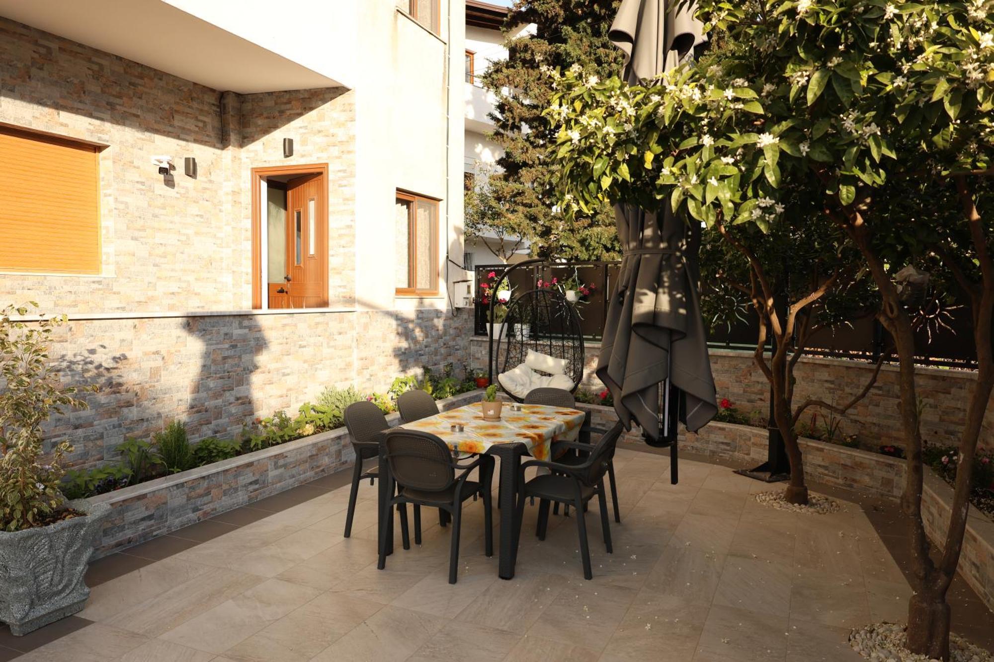 Vila Eljus Durrës 외부 사진